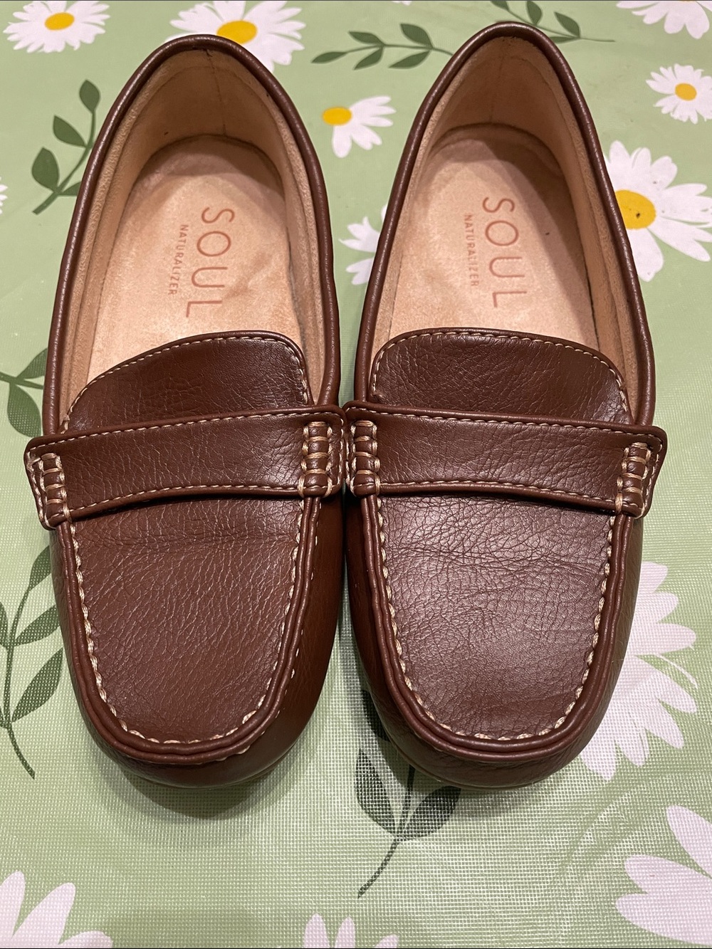 SOUL Naturalizer Women’s Chestnut Brown Slip-On Loafers